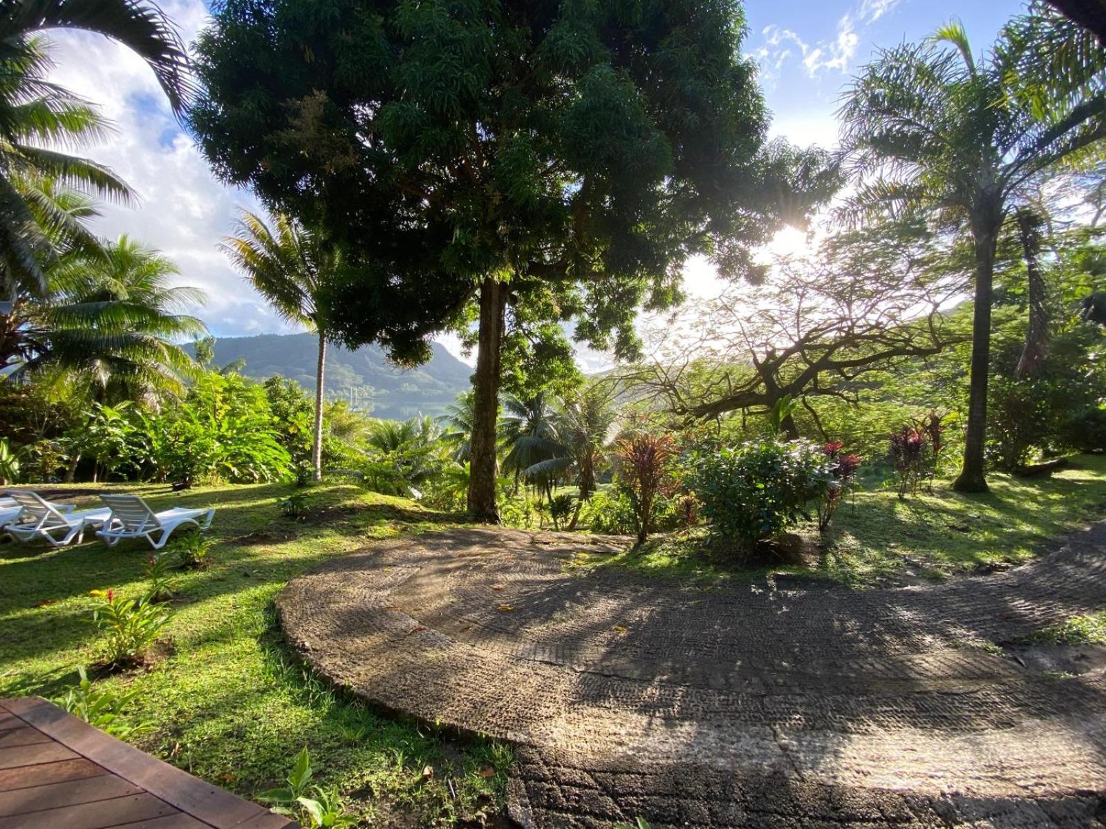 Huahine Manta Lodge Avec 4X4 Optionnel Haapu Exteriér fotografie
